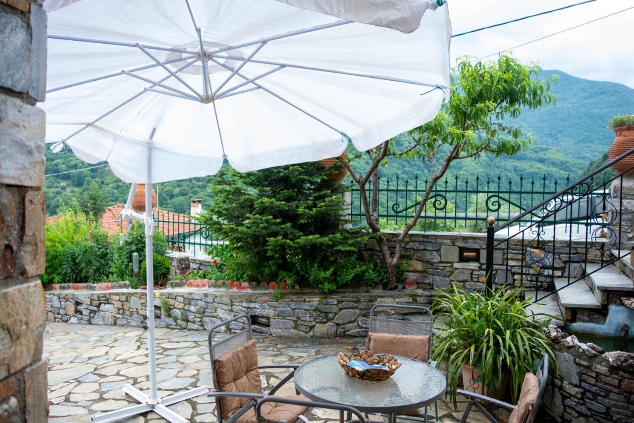 Efi'S Guest House Агиос-Димитриос Экстерьер фото